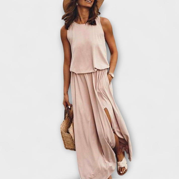 Robe aérienne, ample, sans manches avec encolure ronde
