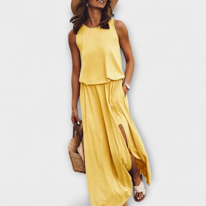 Robe aérienne, ample, sans manches avec encolure ronde