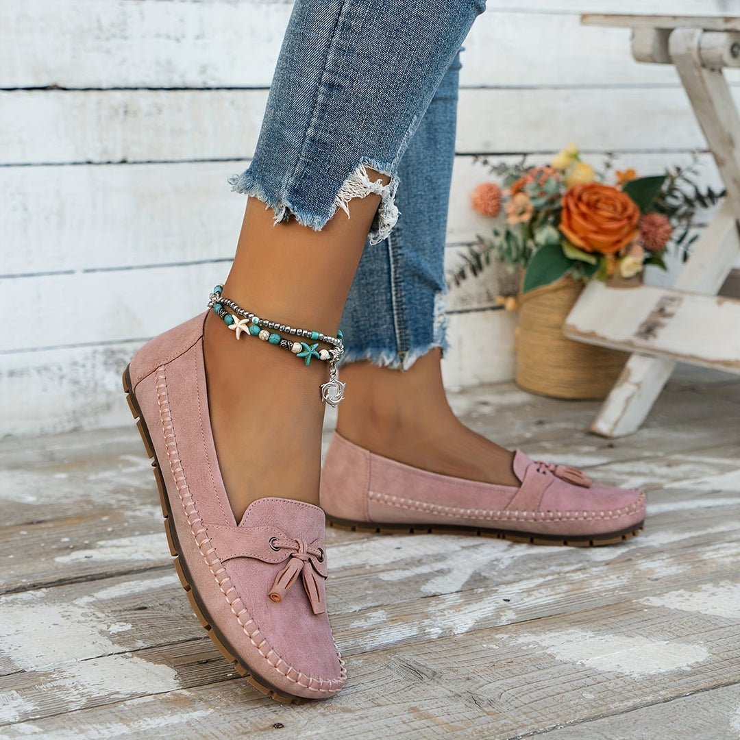 Nadine - Mocassins classiques avec détail à pompons