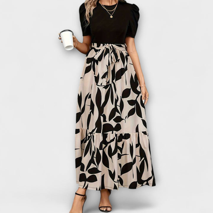Luna - Robe d'été avec motif floral et encolure ronde