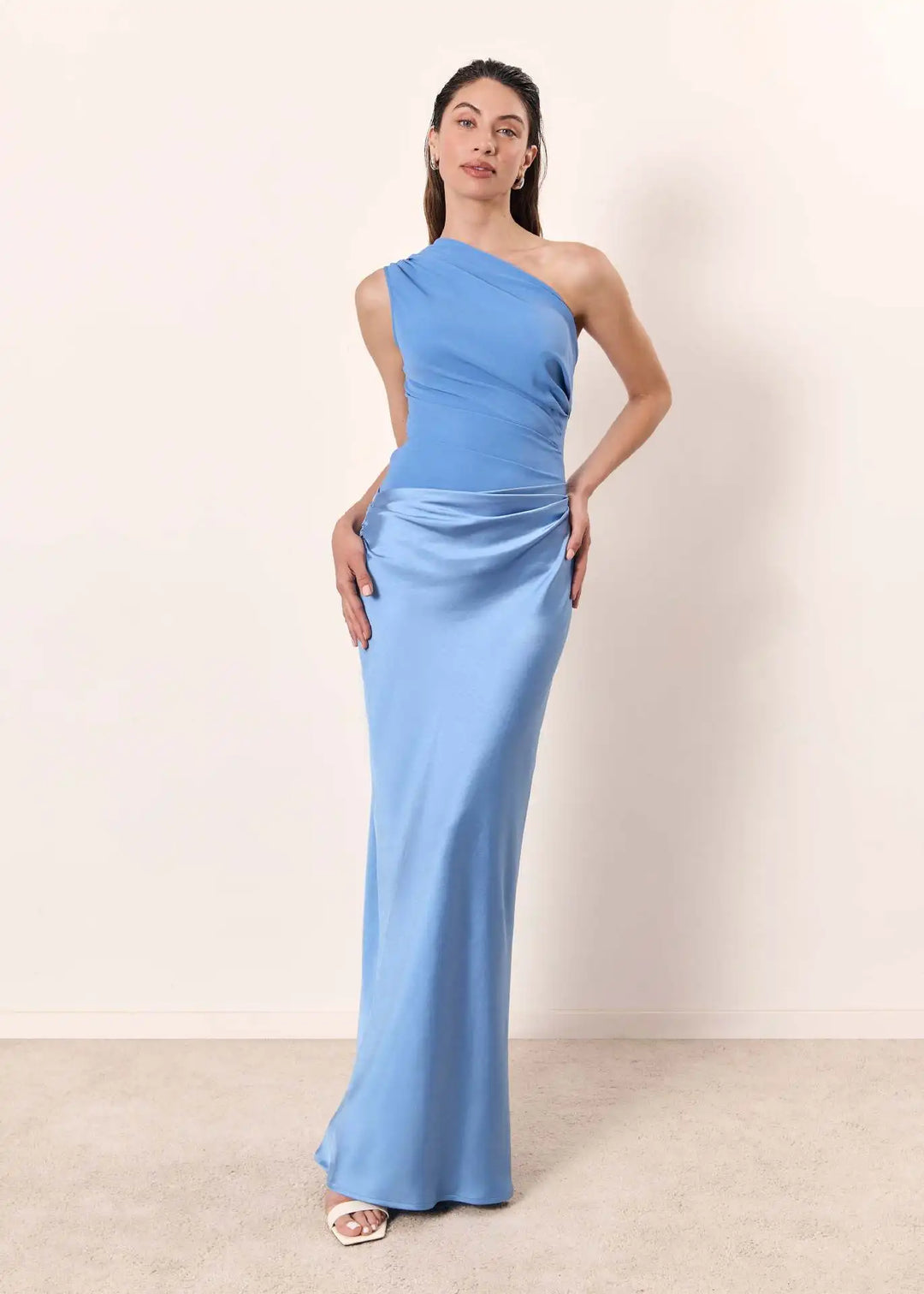 Robe Maxi avec Culpabilité en Satin